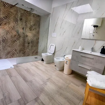 Domus Lui Gæstehus Formia