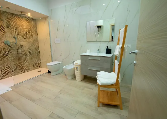 Πανσιόν Domus Lui 3*